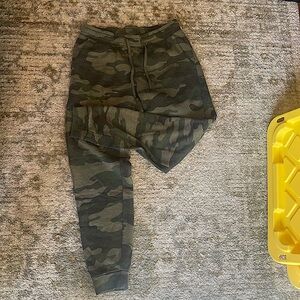 Independent Trading Co Camo Joggers